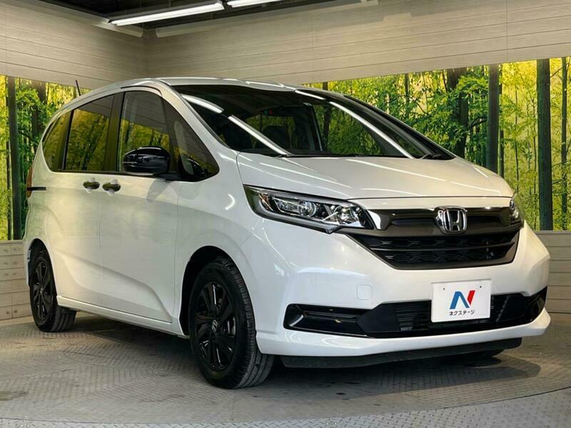FREED HYBRID-1