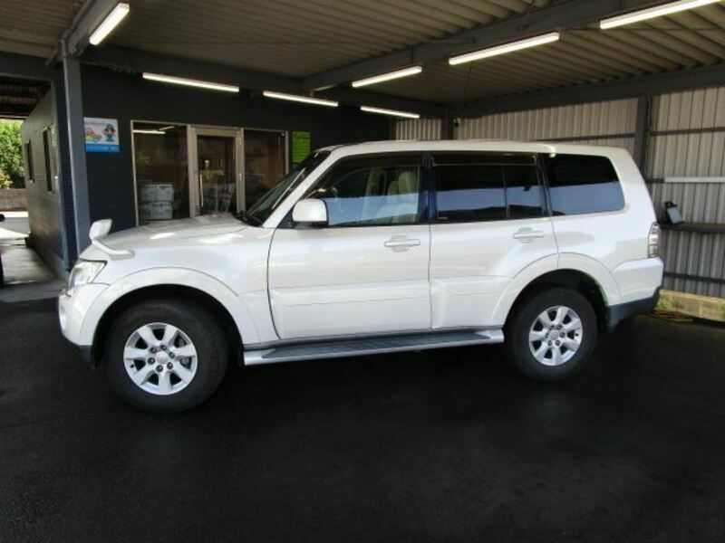 PAJERO-4