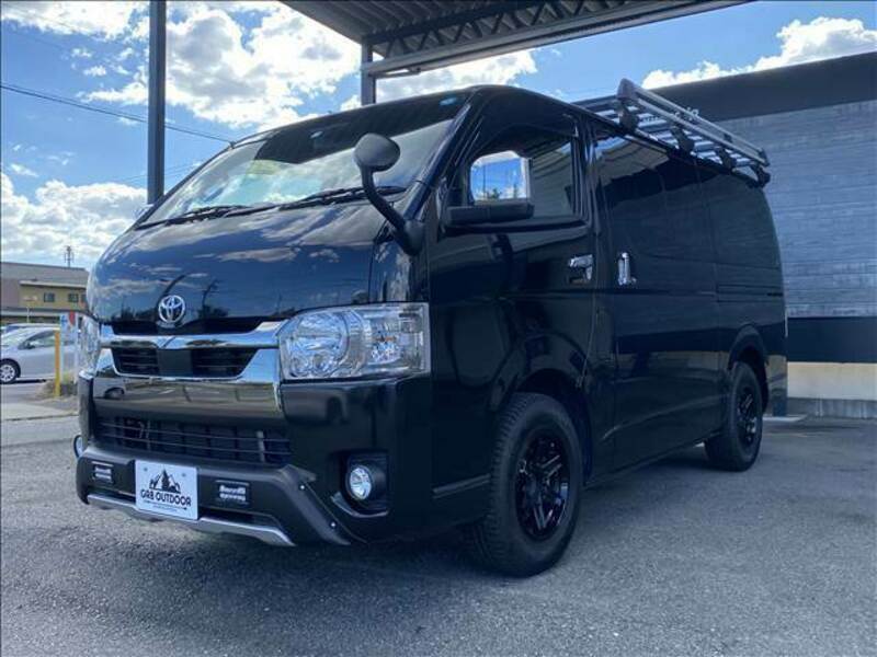 HIACE VAN-11