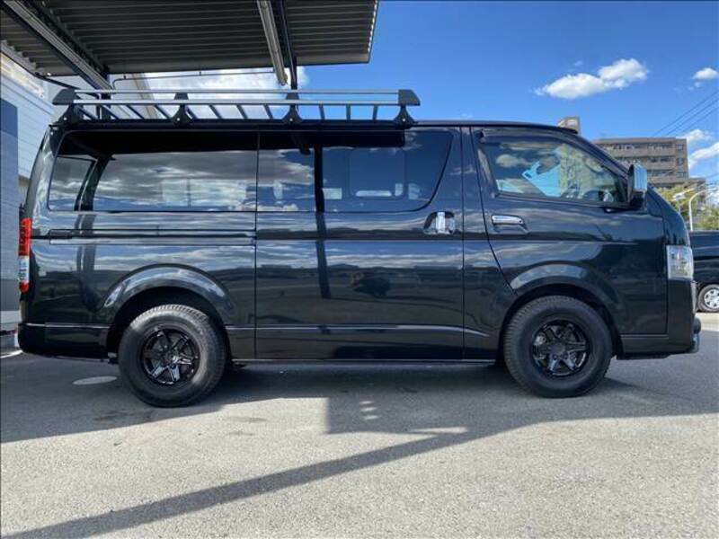 HIACE VAN-12