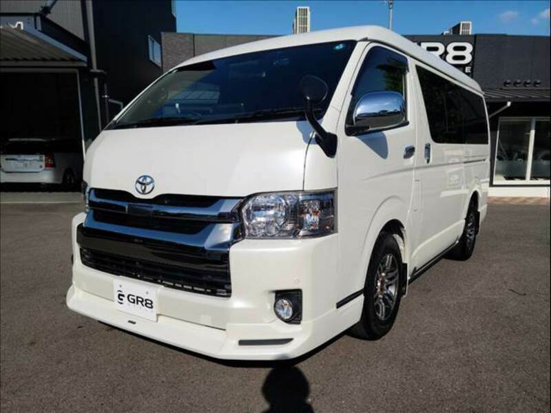 HIACE VAN-11