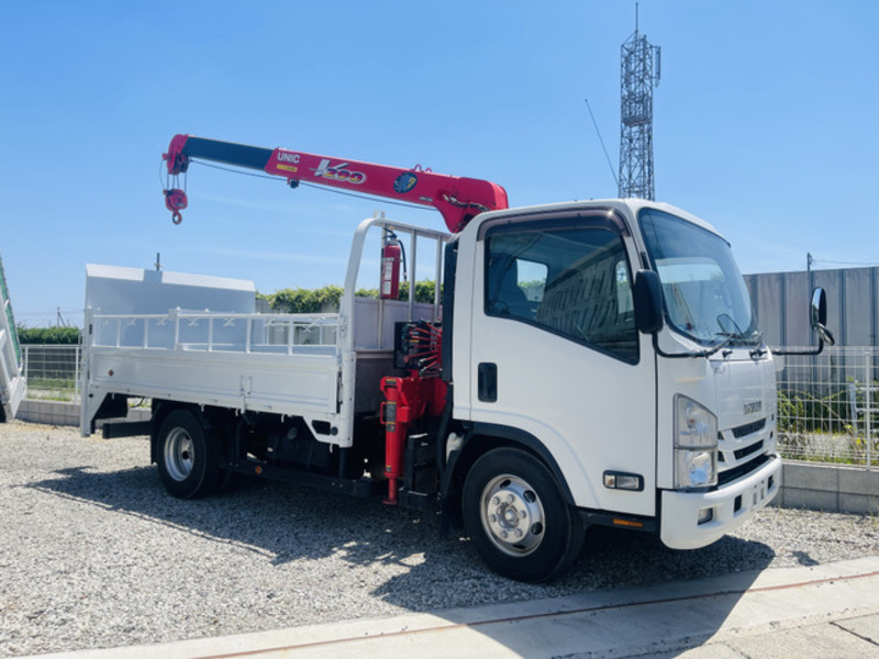 ISUZU　ELF