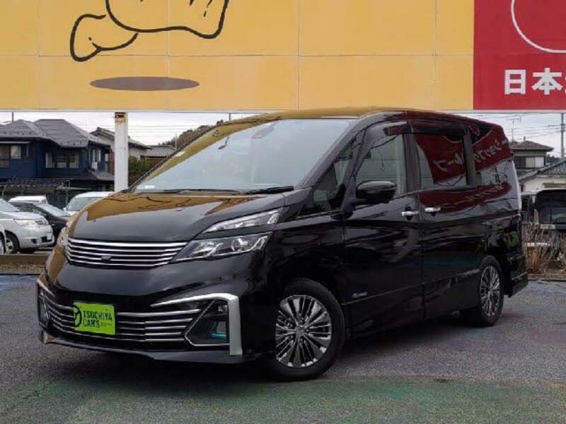 NISSAN　SERENA