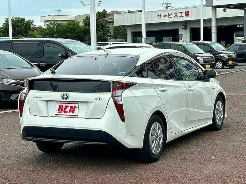 PRIUS-2