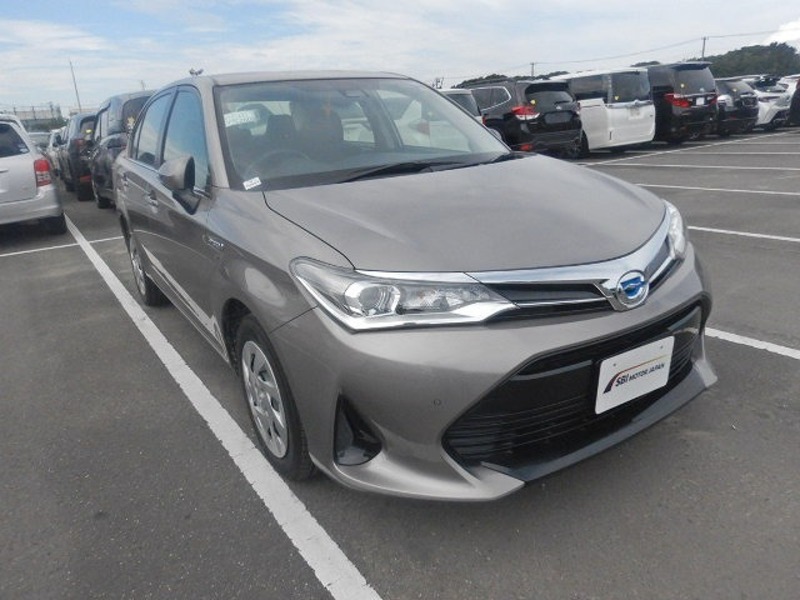 COROLLA AXIO-7