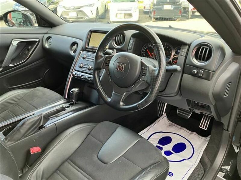 GT-R-13