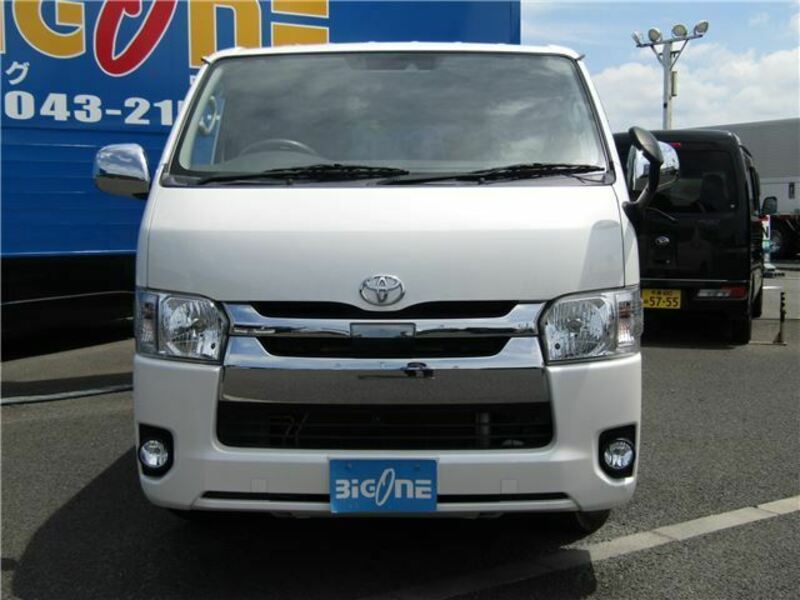 HIACE VAN-6