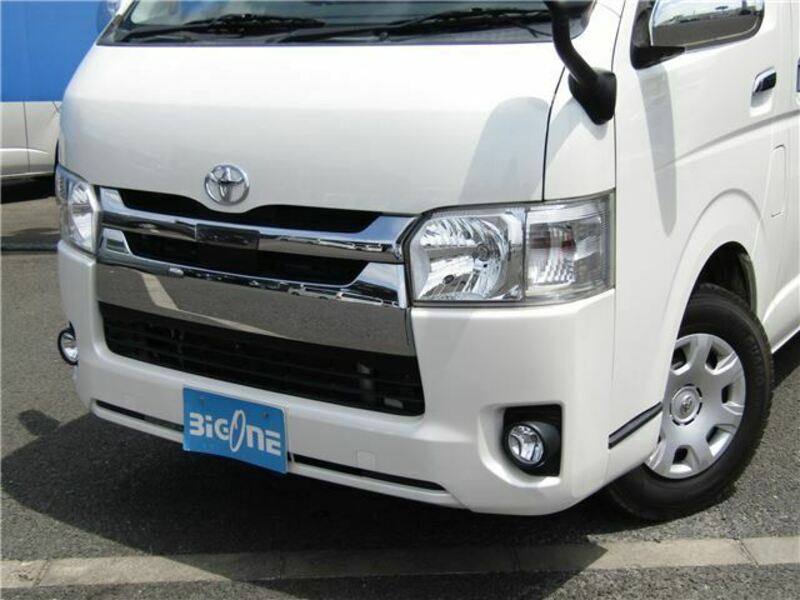 HIACE VAN-7