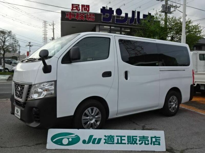 NISSAN　NV350 CARAVAN