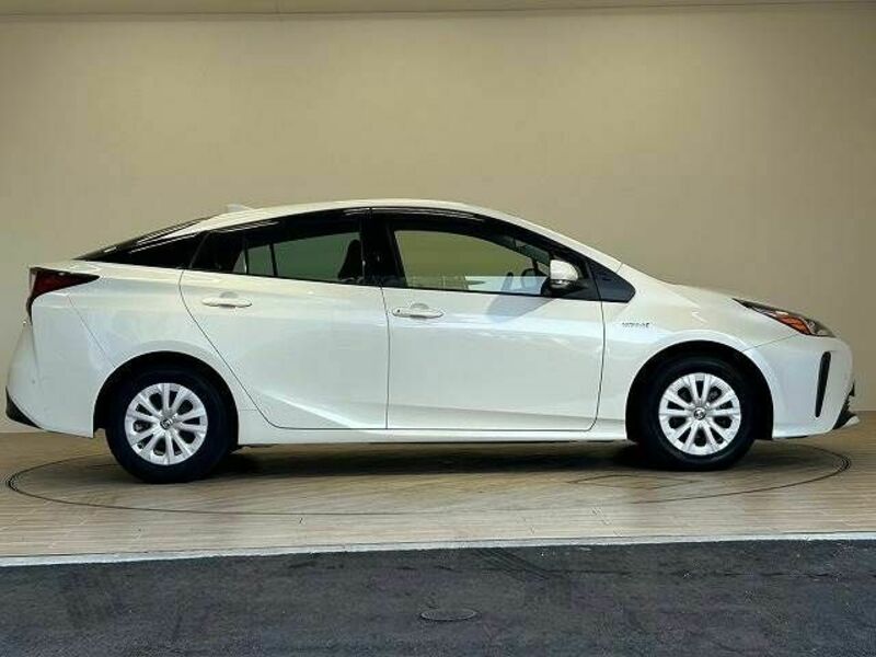 PRIUS-14