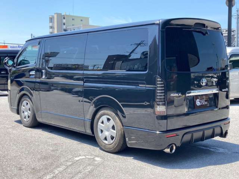 HIACE VAN-13