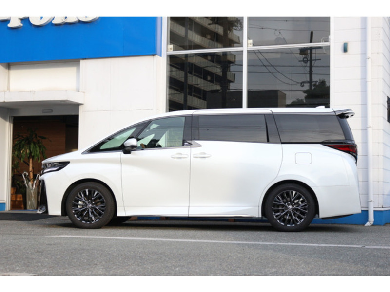 VELLFIRE-9