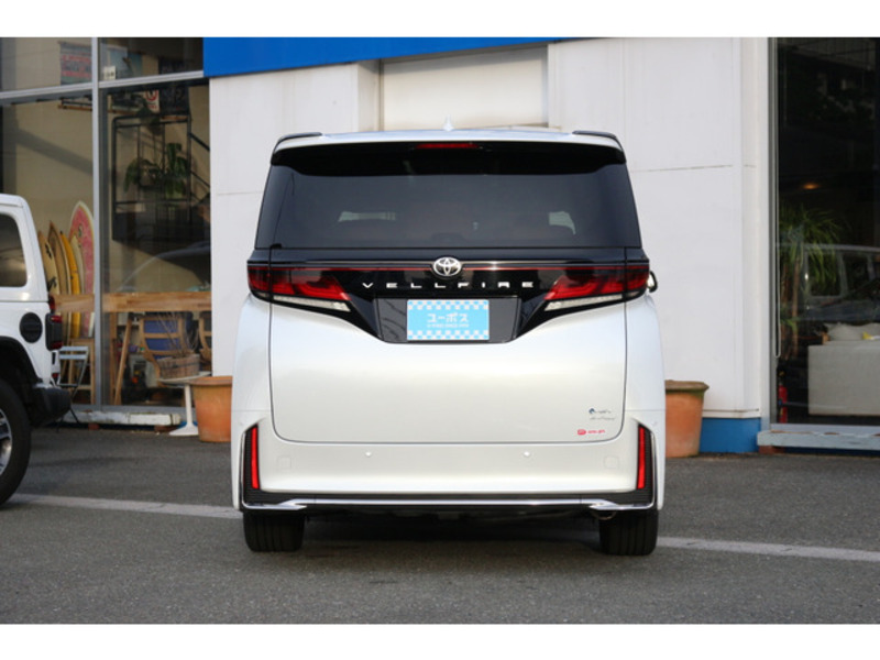 VELLFIRE-8