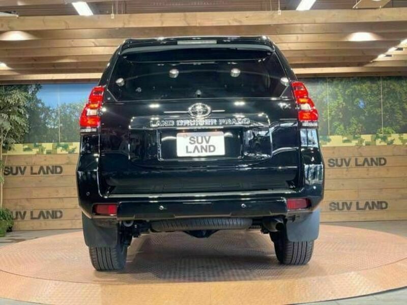 LAND CRUISER PRADO-15