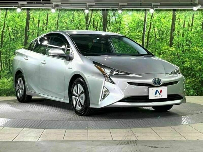 PRIUS-16