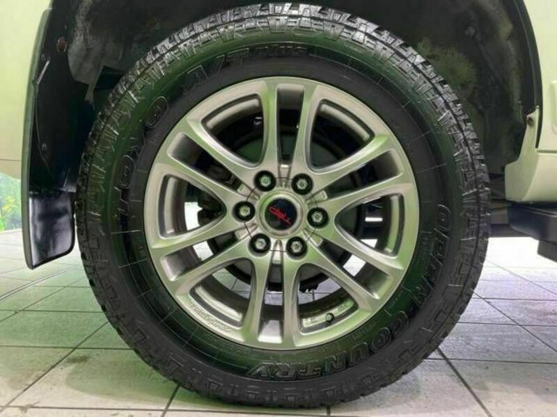 LAND CRUISER PRADO-16