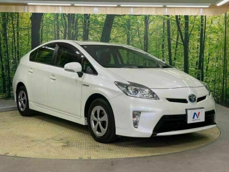 PRIUS-16