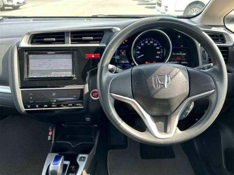 FIT HYBRID-10