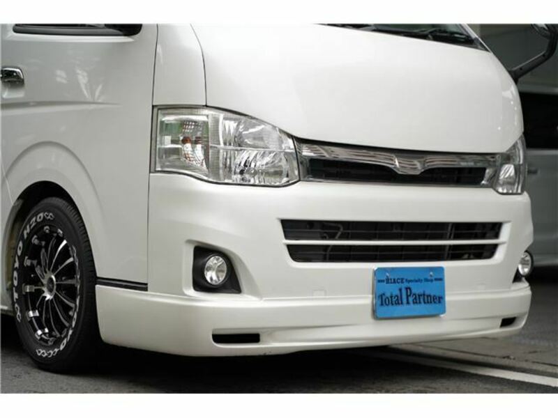 HIACE VAN-10