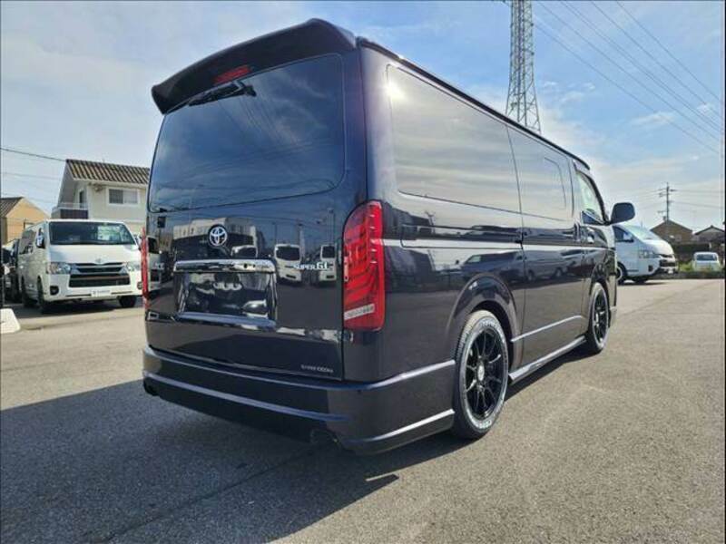 HIACE VAN-14