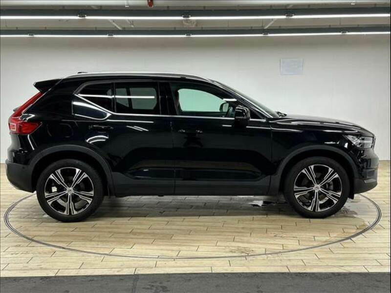 XC40-17