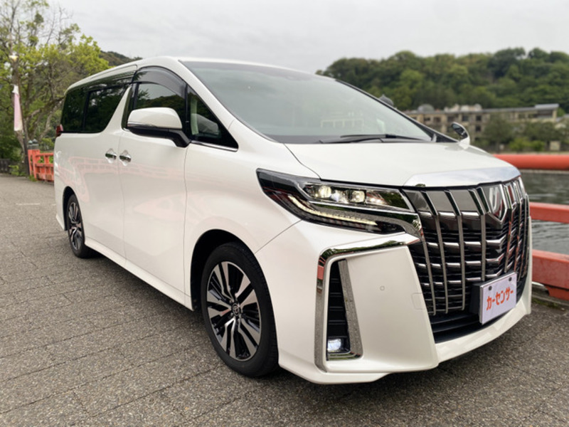 TOYOTA　ALPHARD