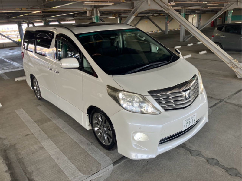 TOYOTA　ALPHARD