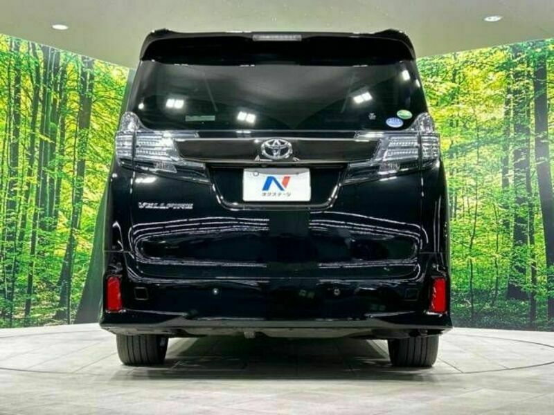 VELLFIRE-16