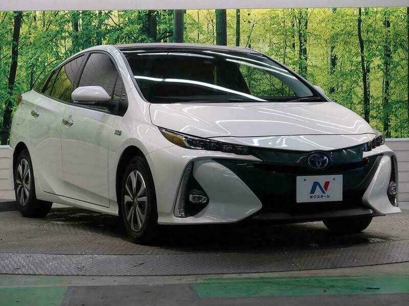 PRIUS PHV