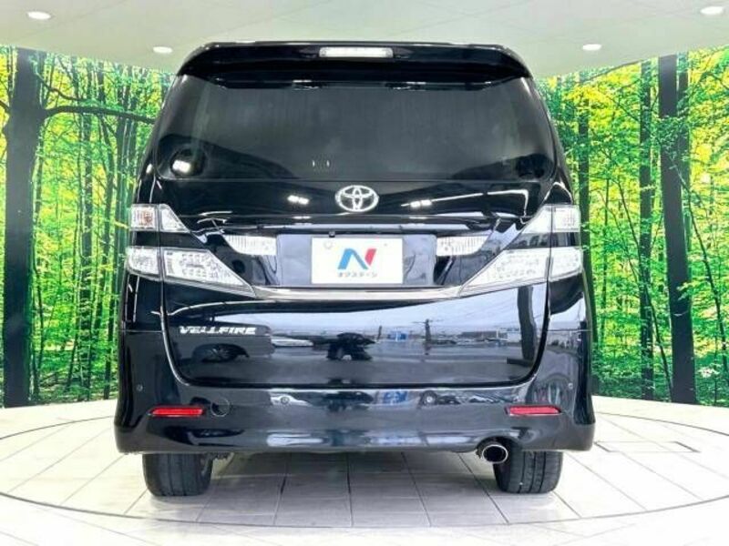 VELLFIRE-16