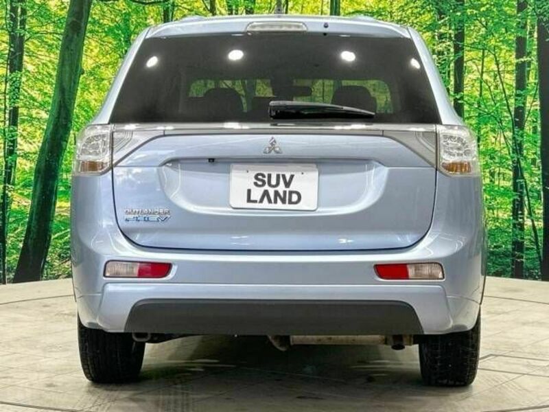 OUTLANDER PHEV-15