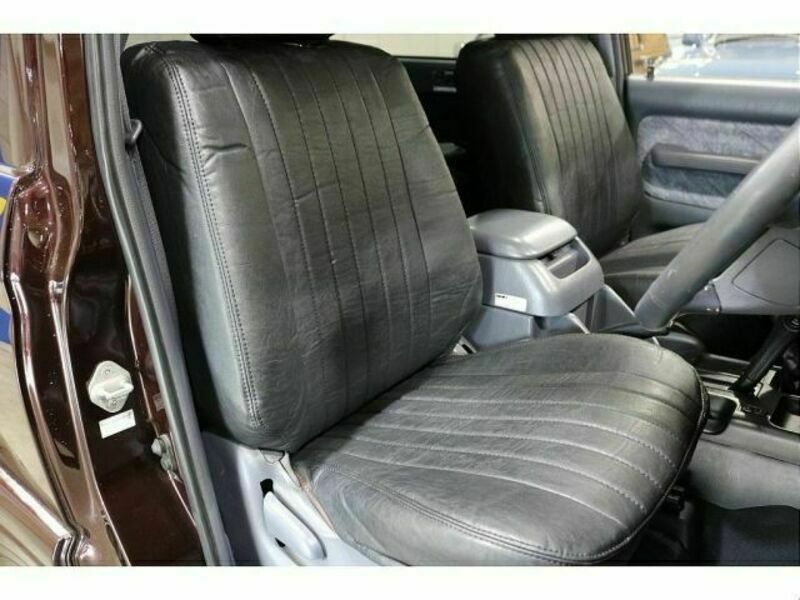 LAND CRUISER PRADO-4