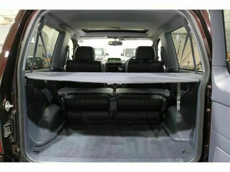 LAND CRUISER PRADO-7