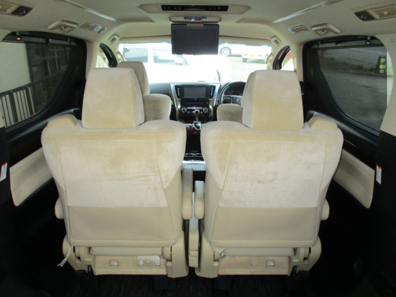 ALPHARD-8