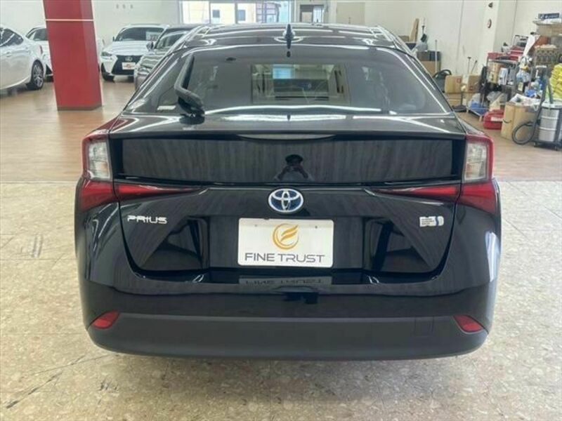 PRIUS-5