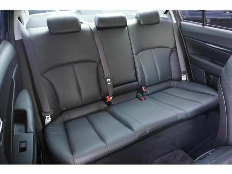LEGACY B4