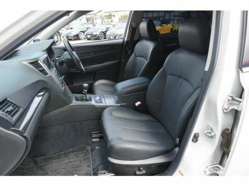 LEGACY B4
