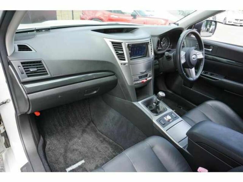 LEGACY B4