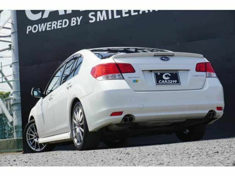 LEGACY B4