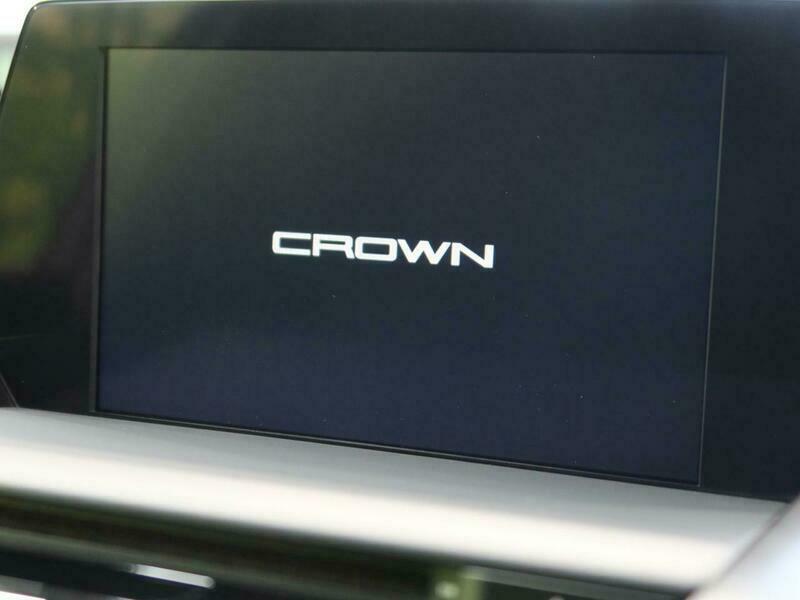 CROWN