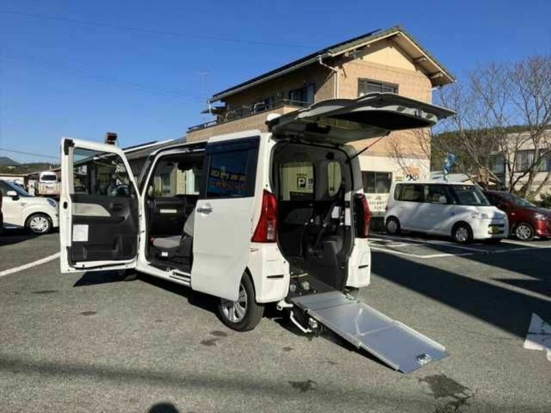 DAIHATSU　TANTO