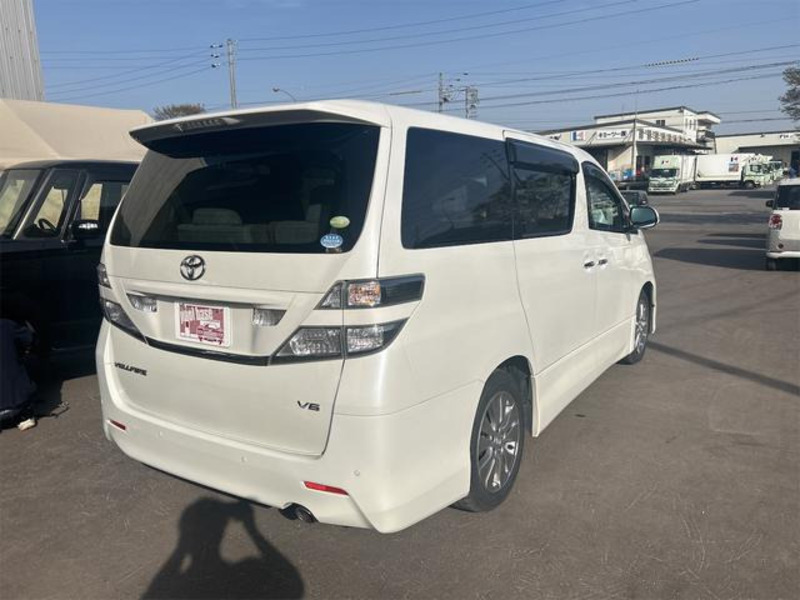 VELLFIRE-5