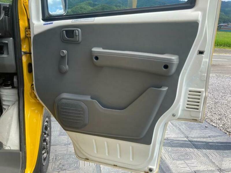 MINICAB VAN