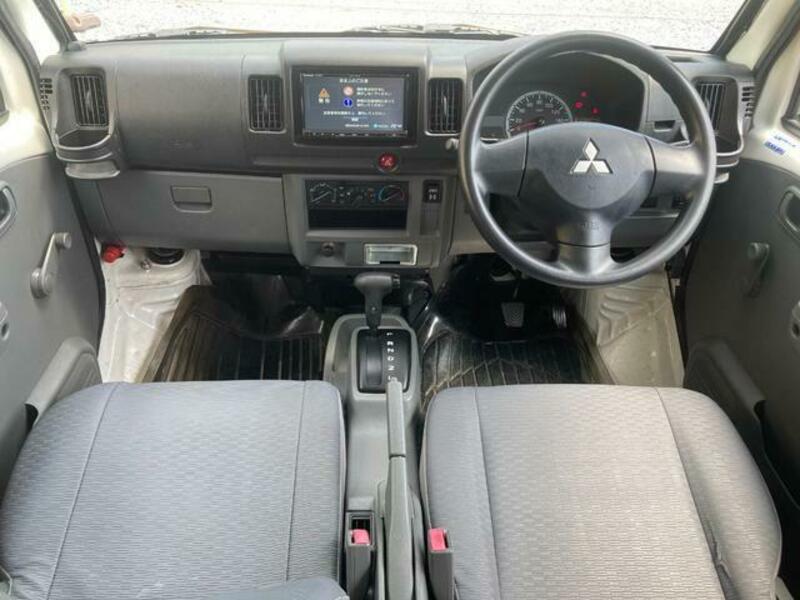 MINICAB VAN