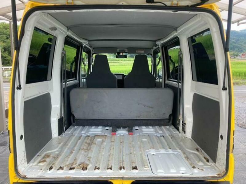 MINICAB VAN