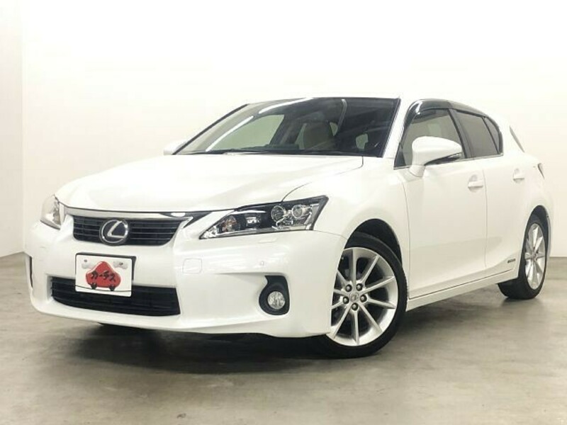 LEXUS　CT