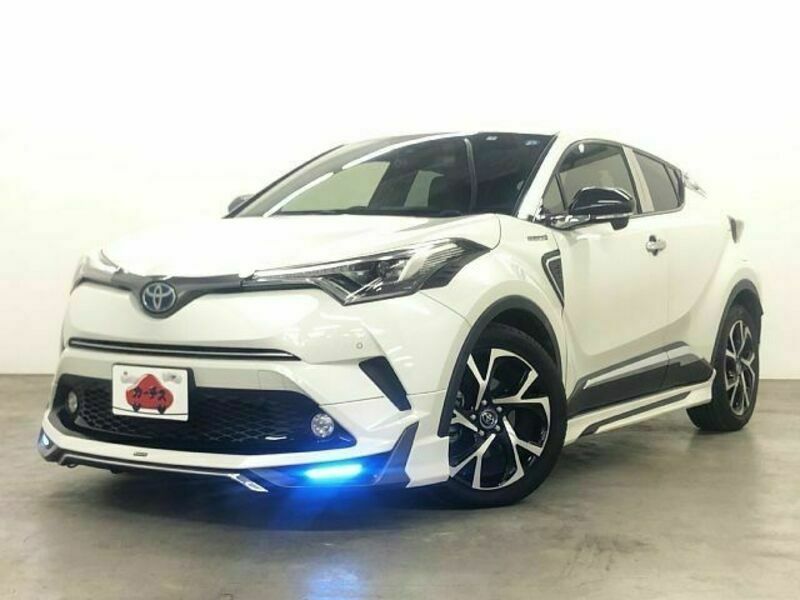 TOYOTA　C-HR