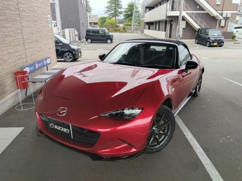 MAZDA　ROADSTER