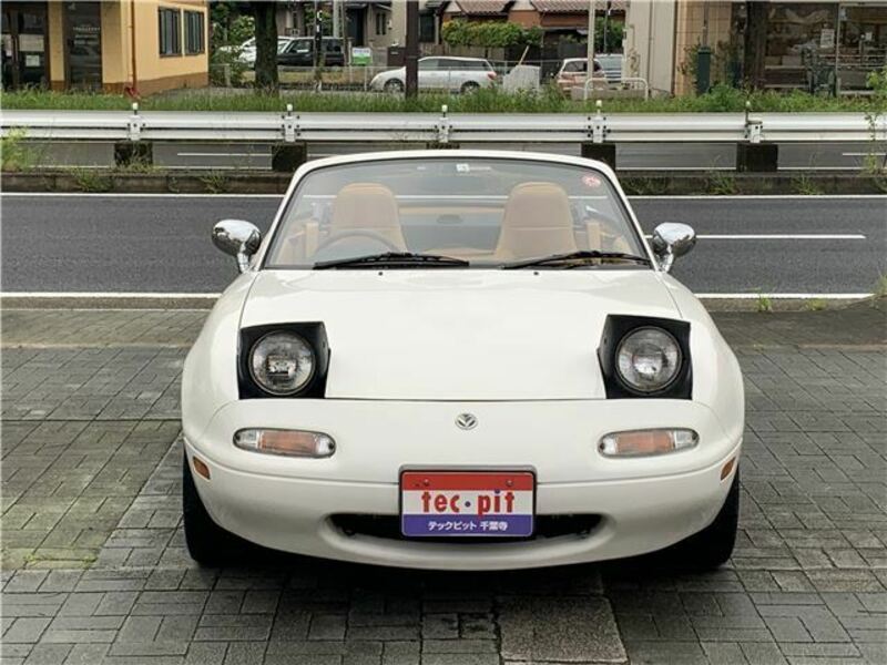 EUNOS ROADSTER-10