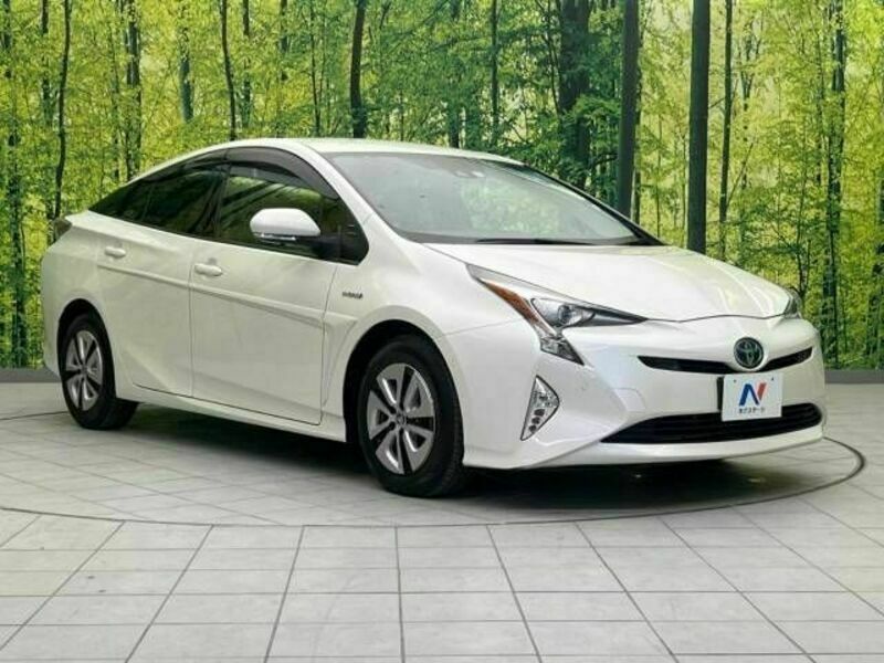 PRIUS-16